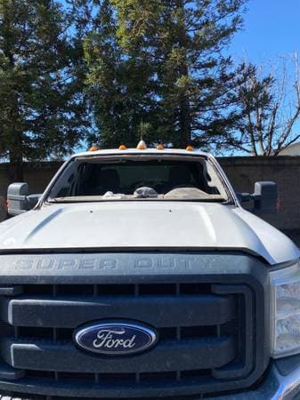 Auto glass work detail