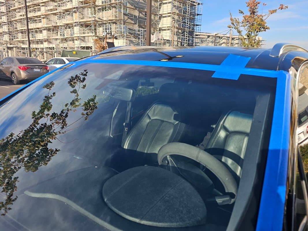 Quarter panel glass repair